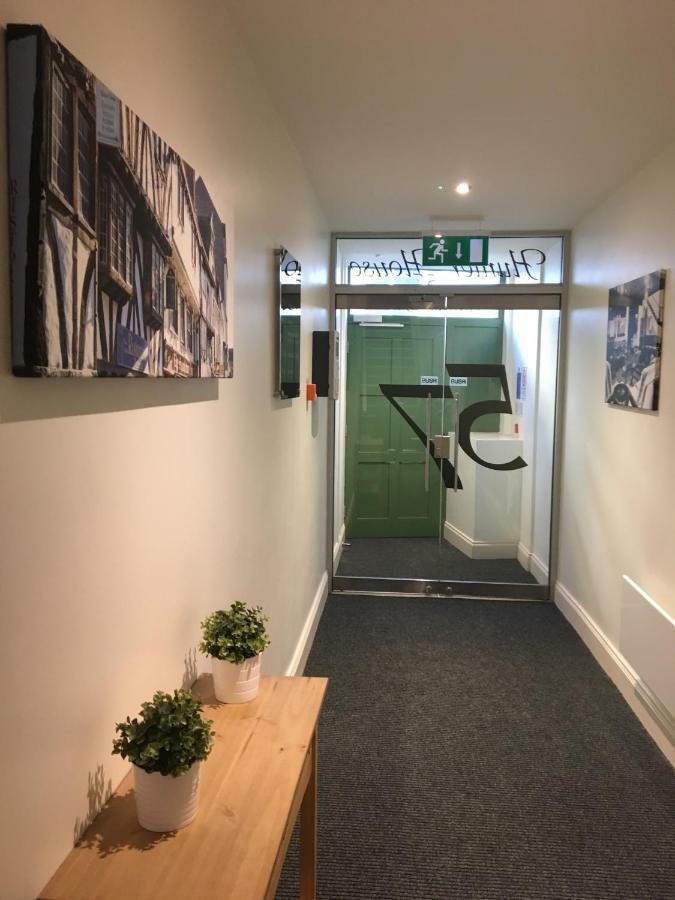 Star Tree Apartment York Buitenkant foto